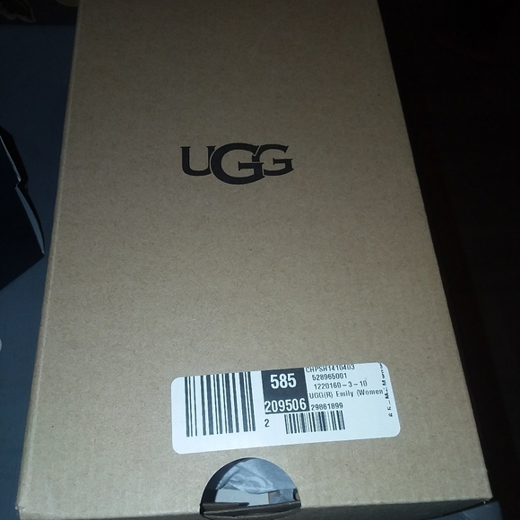 Ladies Sandals - Picture 3 of 5